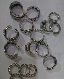 飾品工廠生產案例-台灣銀飾工廠,台北銀飾工廠,新北銀飾工廠,銅飾工廠,台北銀飾生產,銅銀飾品製做,飾品鑄造,銅零件鑄造,銀零件鑄造,筆配件打版,飾品量產鑄造,擺飾專業打版,銀飾戒指生產,銀飾項鍊生產,銀飾配件訂製,銀飾工廠推薦,巧美信飾品工藝9