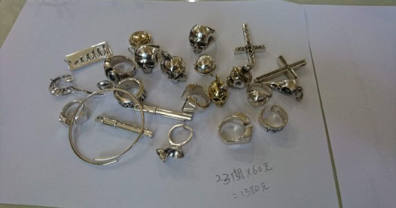 飾品工廠生產案例-台灣銀飾工廠,台北銀飾工廠,新北銀飾工廠,銅飾工廠,台北銀飾生產,銅銀飾品製做,飾品鑄造,銅零件鑄造,銀零件鑄造,筆配件打版,飾品量產鑄造,擺飾專業打版,銀飾戒指生產,銀飾項鍊生產,銀飾配件訂製,銀飾工廠推薦,巧美信飾品工藝28